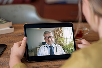 Telemedicine Treatment in the Cook County, IL: Northwest Chicago (Maywood, Elmhurst, Cicero, Oak Park, Rosemont, Evanston, Des Plaines, Glenview, Elk Grove Village, Lombard), Ukrainian Village / Wicker Park (Norridge, Maywood, Melrose Park, Berwyn, Westchester, Lincolnwood, Niles) and Southwest Chicago (Bridgeview, Burbank, Alsip, Orland Park, Lemont, Tinley Park) areas
